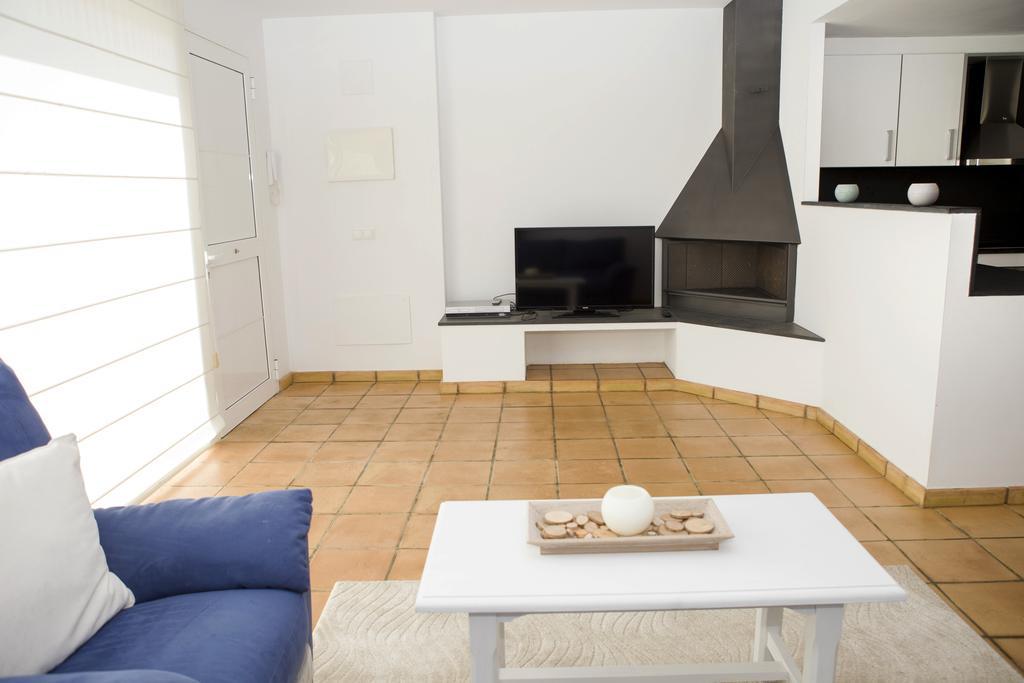 Mimoses Apartaments กาดาเกส ภายนอก รูปภาพ