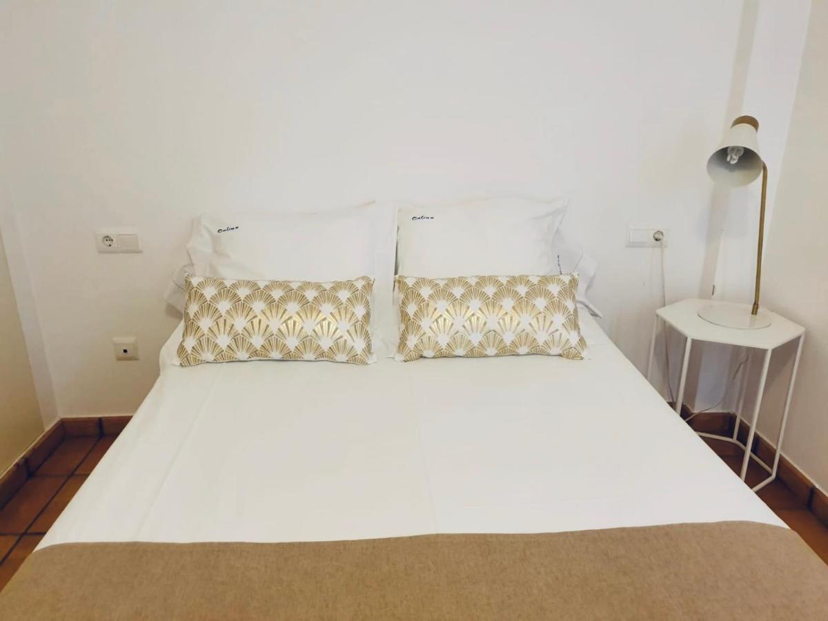 Mimoses Apartaments กาดาเกส ภายนอก รูปภาพ